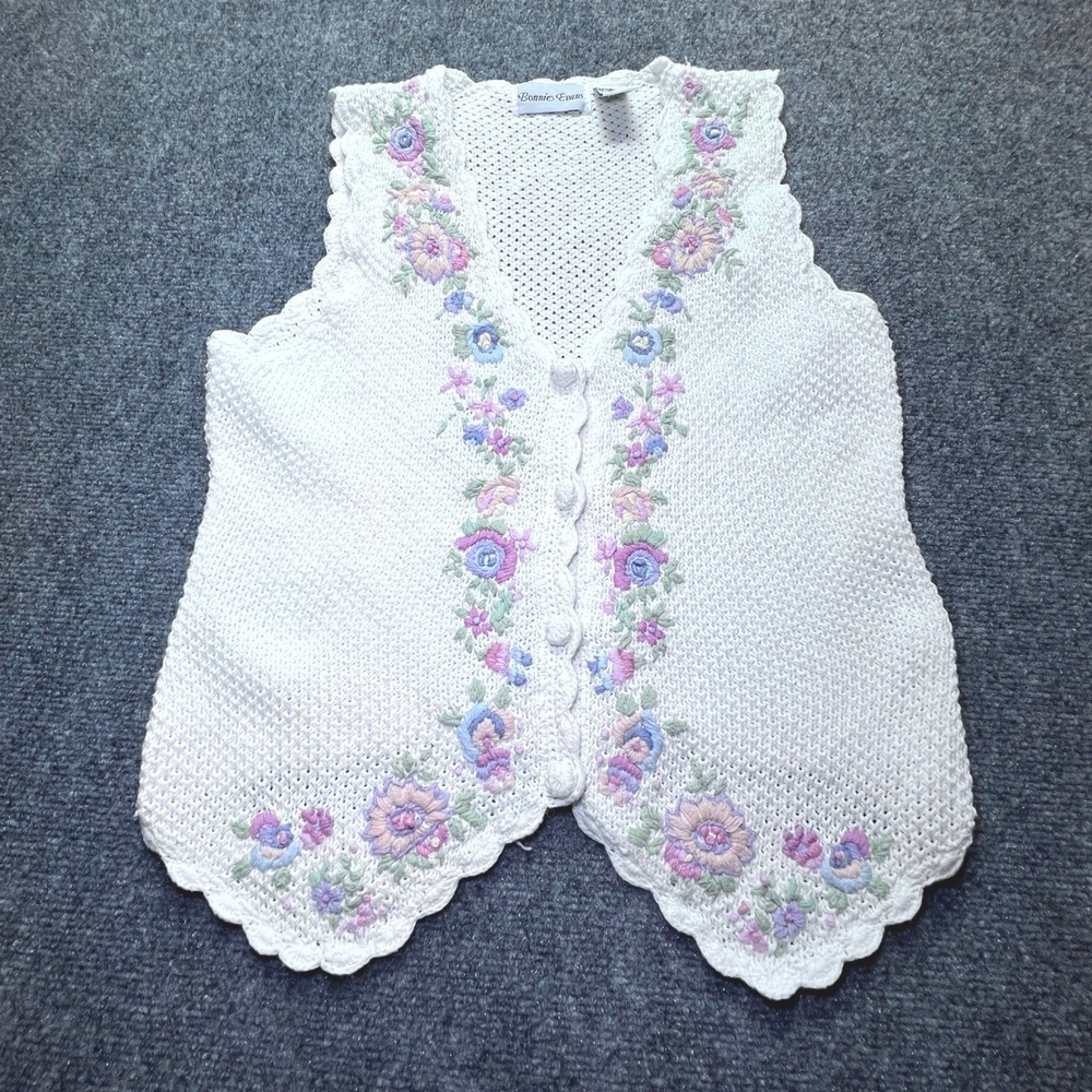 Bonnie Evans White Knit Floral Embroidered Scalloped Vest Small Cottagecore